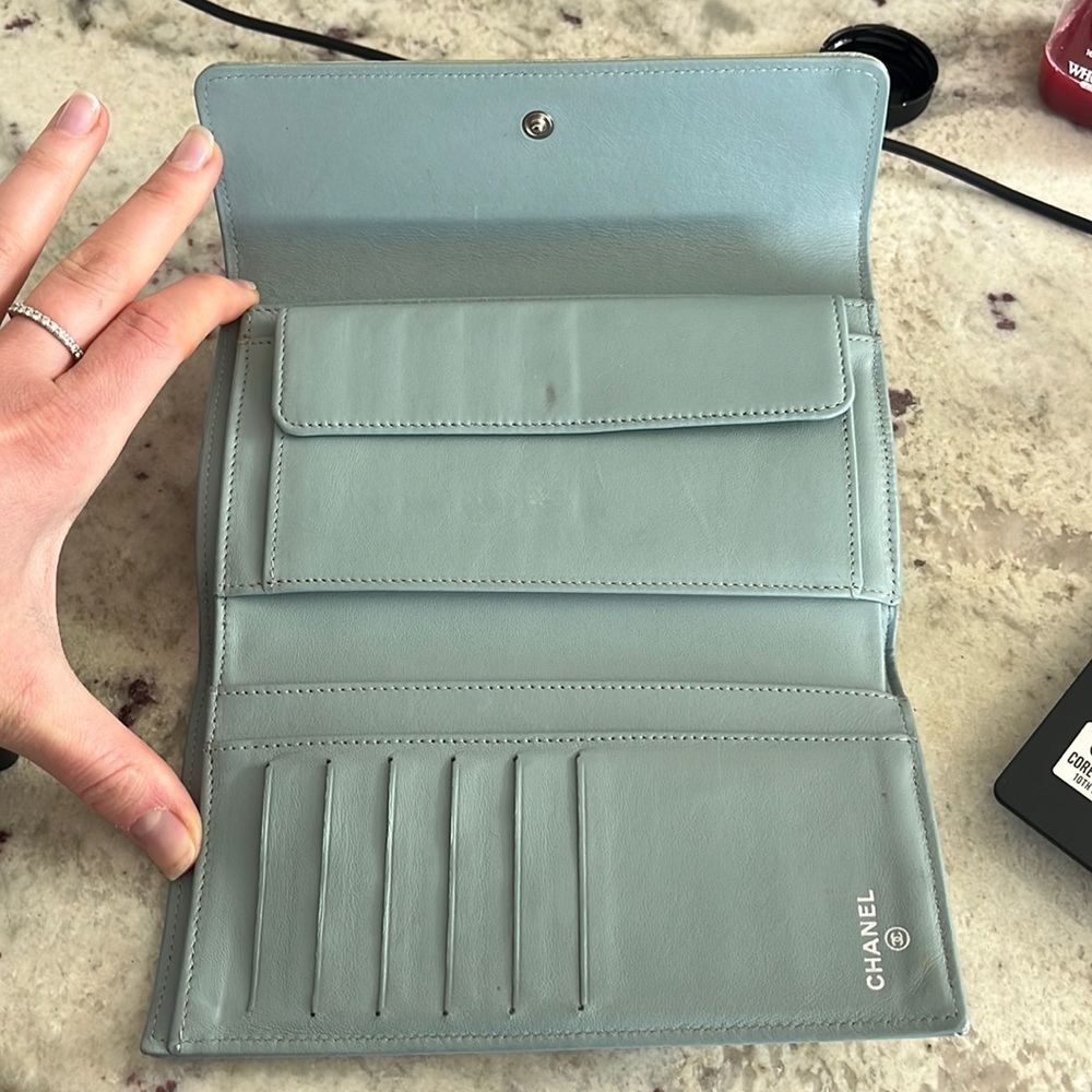 Chanel wallet